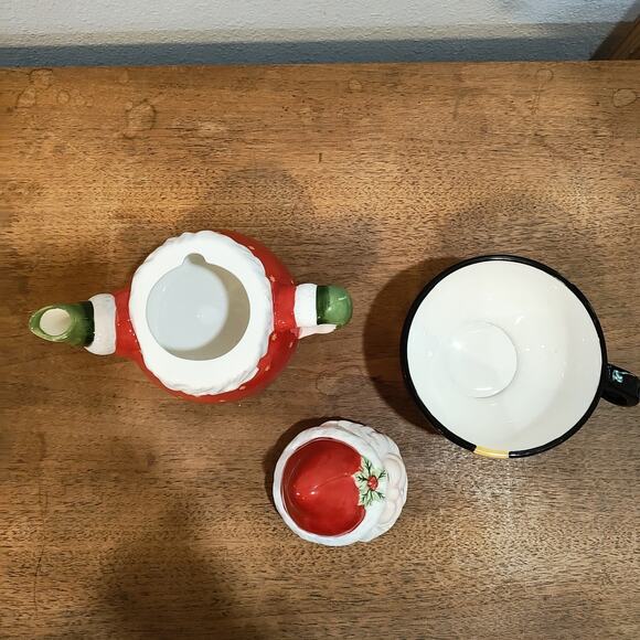 Vintage Traditions Christopher Radko Christmas Santa Teapot & Cup Set - Picture 8 of 11